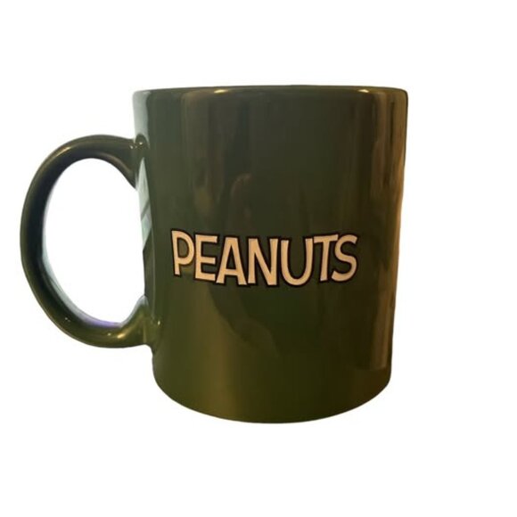 PEANUTS Large 20oz 'MERRY' Mug Christmas Snoopy Dark Green - Picture 2 of 6